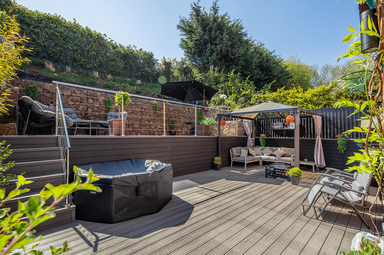 Coastal Garden Retreat | Cladco Woodgrain Composite Decking Design
