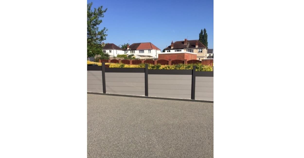 Composite Fencing products can be used as an innovative way of bordering your driveway