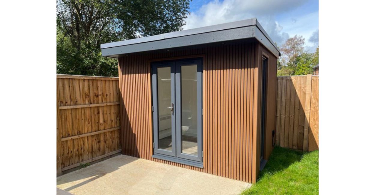 Outdoor office room with Composite Slatted Cladding in Teak