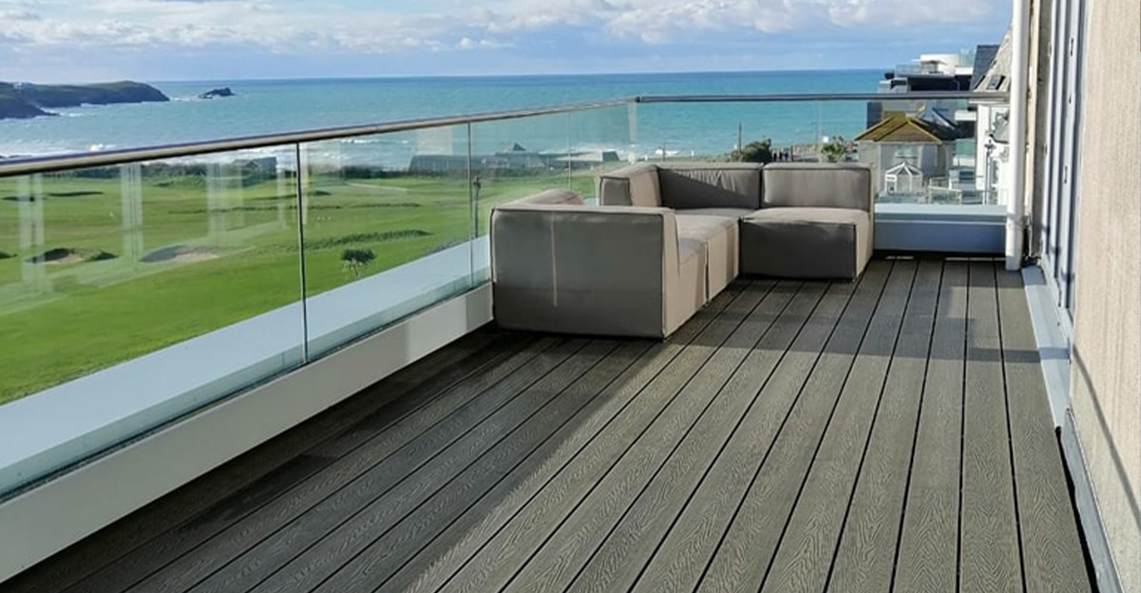 Balcony Decking Idea | Cladco Woodgrain Composite Decking in Olive Green