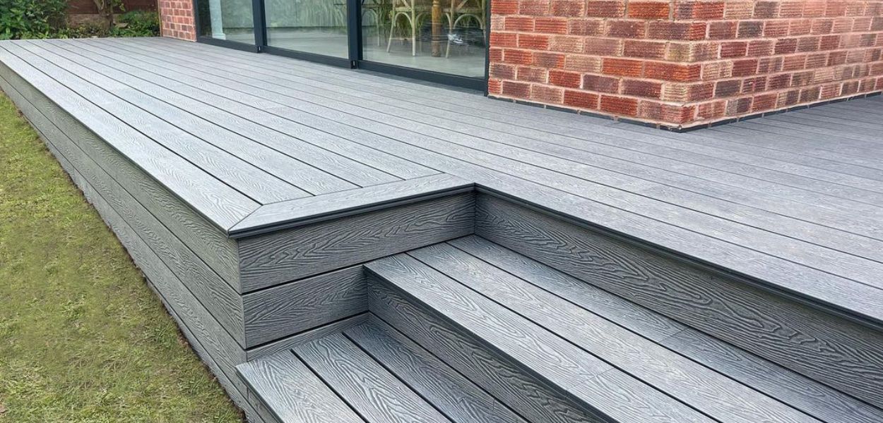 Low Maintenance Decking 