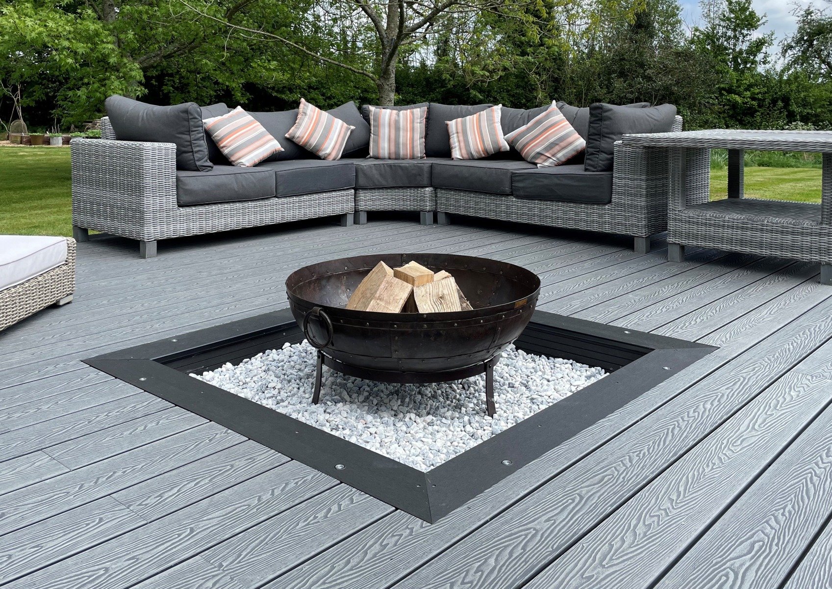 composite decking with fire pit