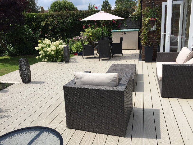 Decking Maintenance: How to Clean, Paint & Stain Your Deck