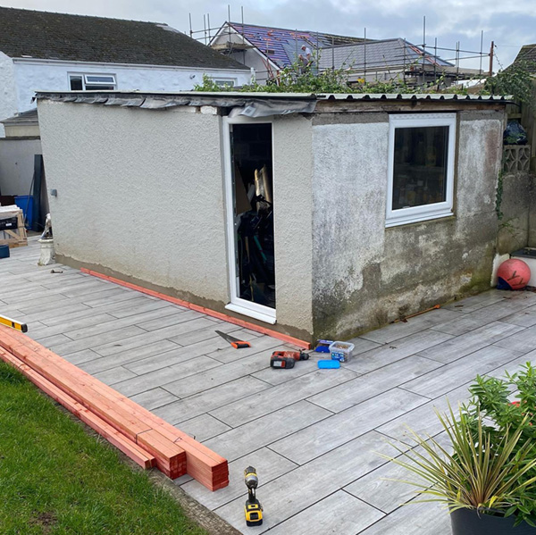 A garden shed in need of some maintenance @s.m_carpentry