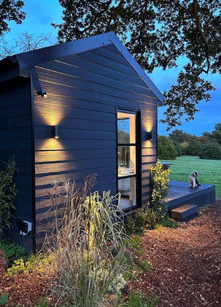 Fibre cement cladding on garden room