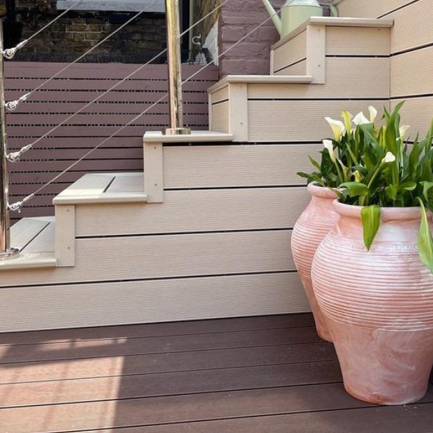 Multiple colours of decking on split level